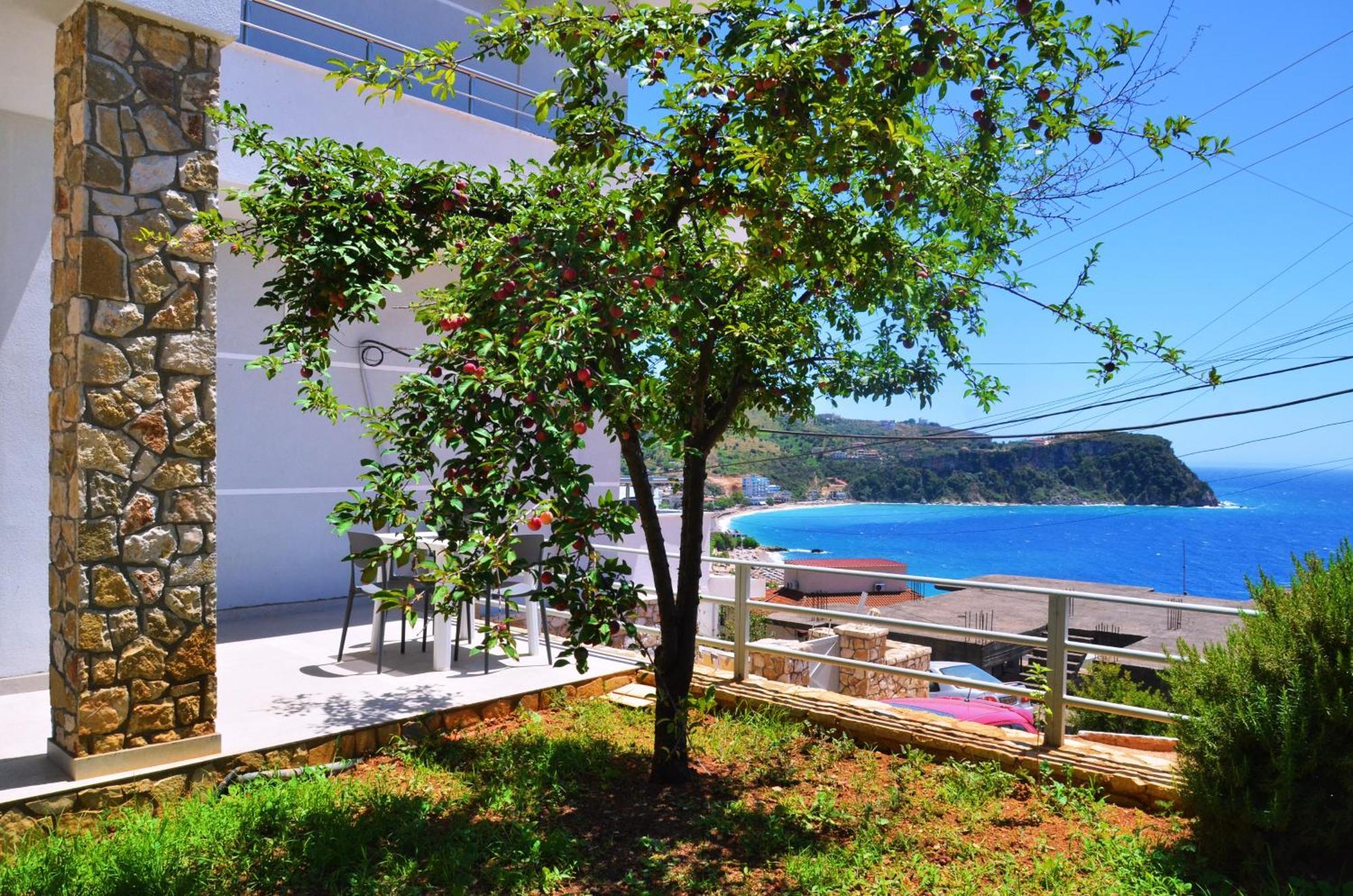 Harmonia Guest House 2 Himare Exterior foto