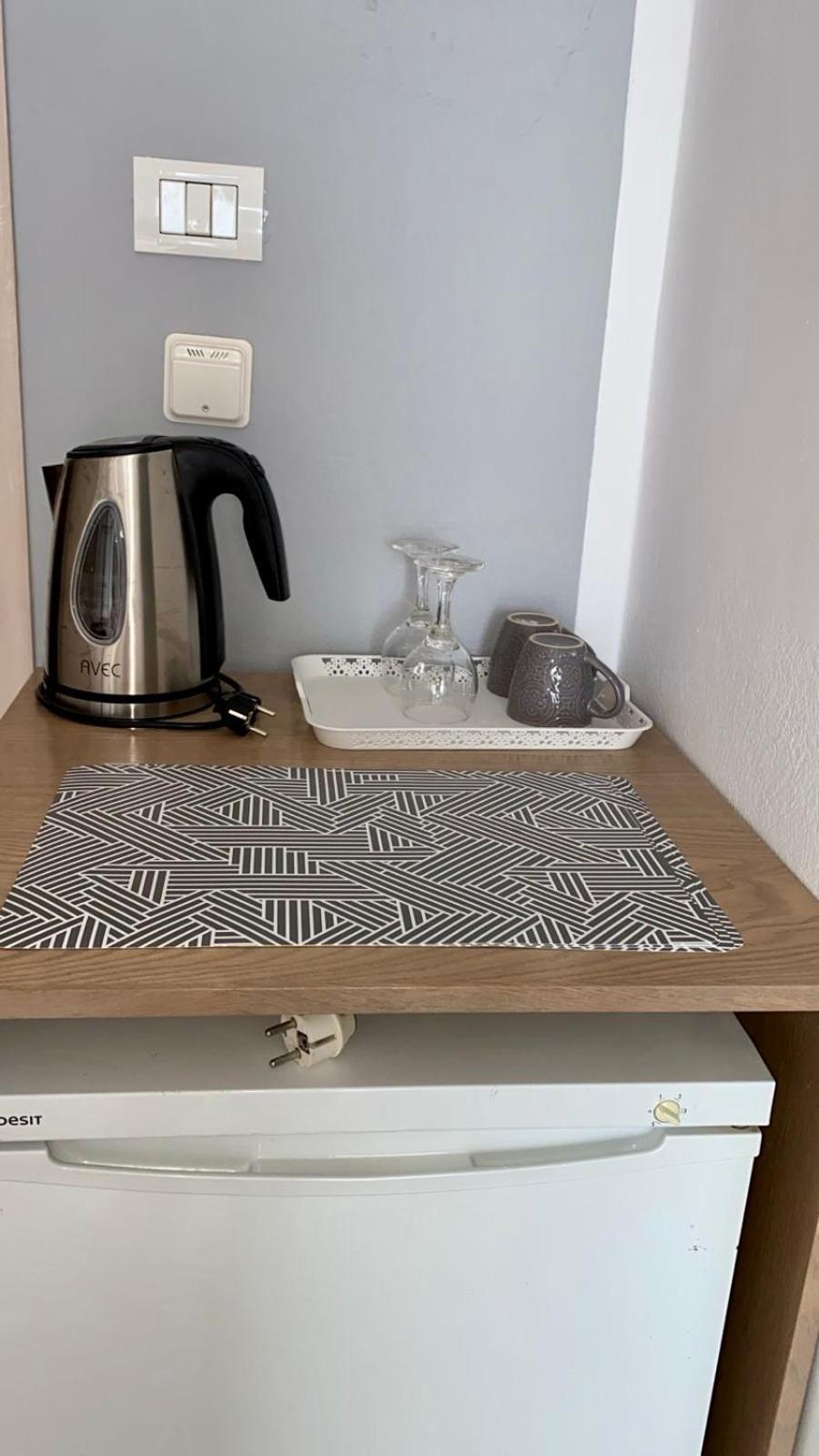 Harmonia Guest House 2 Himare Quarto foto