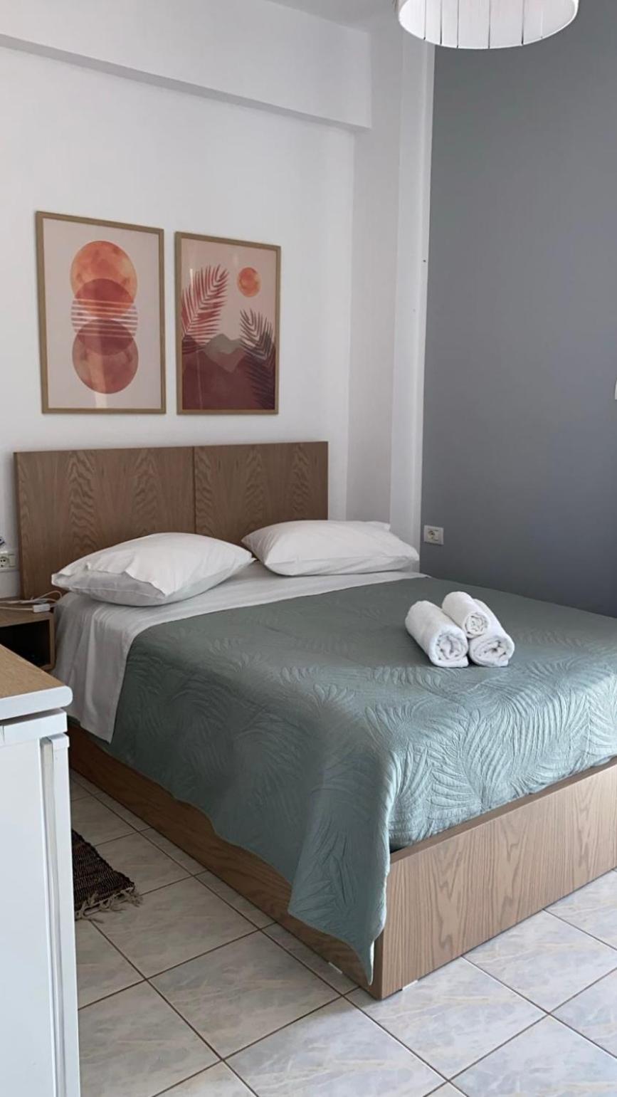 Harmonia Guest House 2 Himare Quarto foto